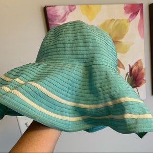 🦋 Packable Sun Hat